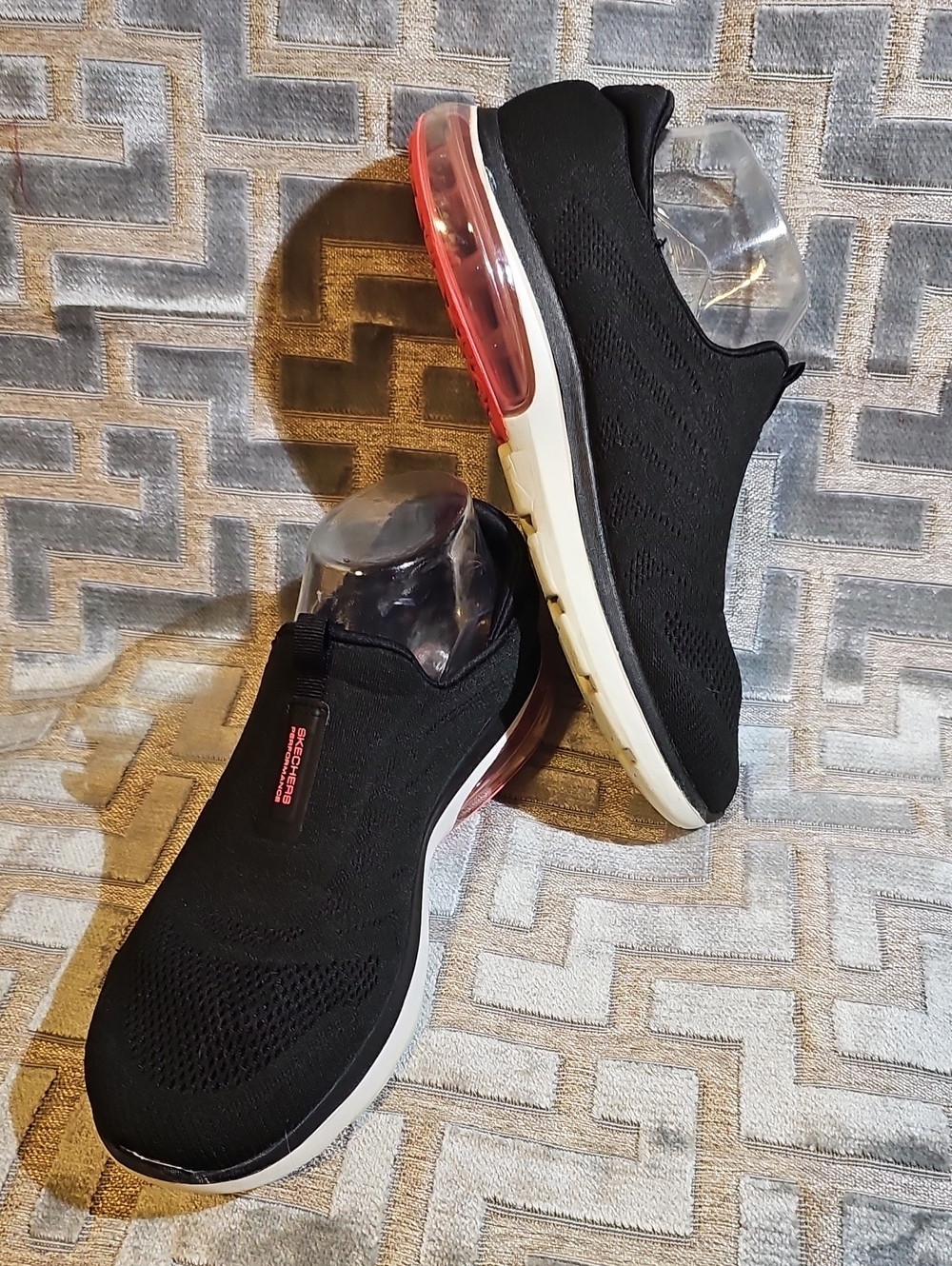 Skechers Giga Mat Performance Air Cooled Quick Fit 8.5 Sneakers